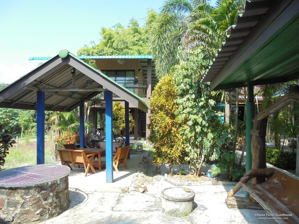 Swiss Ticino Guesthouse & Restaurant Mae Wang Eksteriør bilde