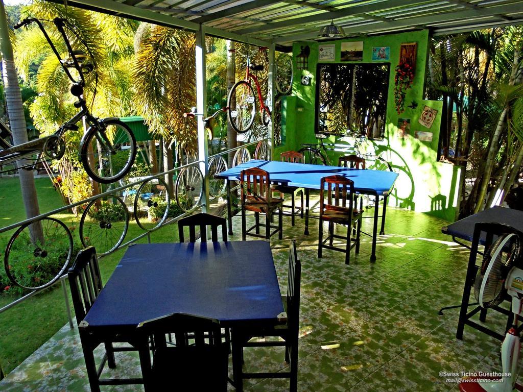 Swiss Ticino Guesthouse & Restaurant Mae Wang Eksteriør bilde