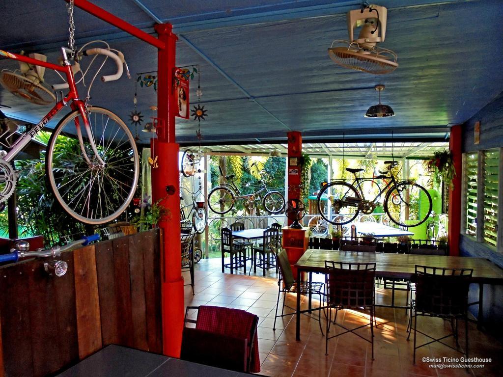 Swiss Ticino Guesthouse & Restaurant Mae Wang Eksteriør bilde